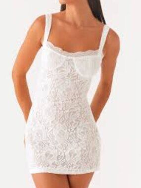 PEPPERMAYO Lace Bodycon Stretch Mini Dress 8 Cream